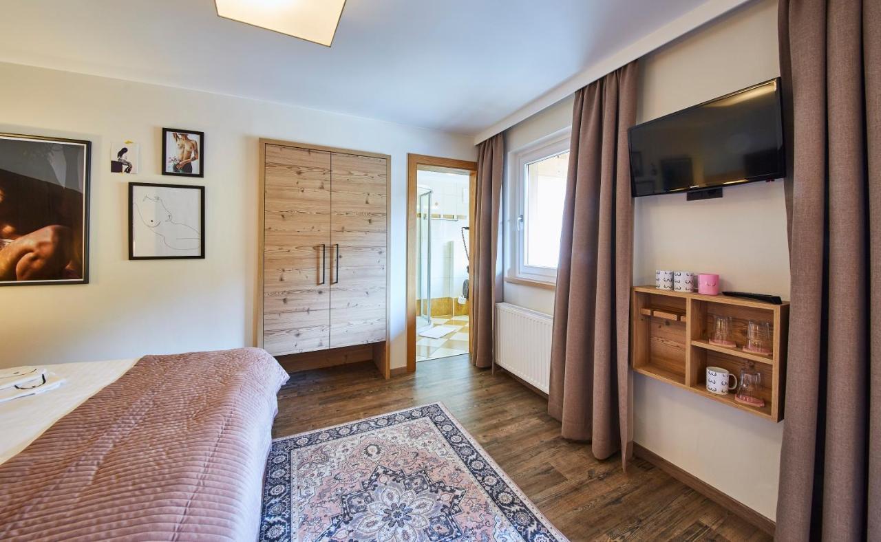Fuchs Und Gretl Bed & Breakfast Saalbach-Hinterglemm Exterior photo
