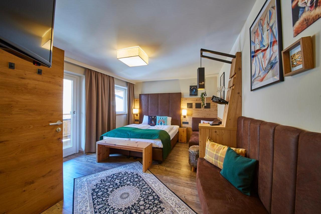 Fuchs Und Gretl Bed & Breakfast Saalbach-Hinterglemm Exterior photo