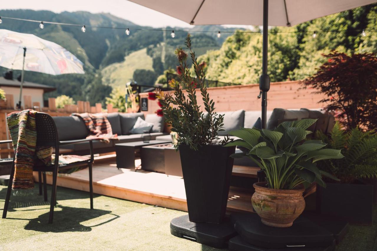 Fuchs Und Gretl Bed & Breakfast Saalbach-Hinterglemm Exterior photo